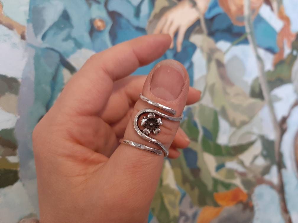 Arthritis finger splint with flower, sterling silver 925 adjustable ring