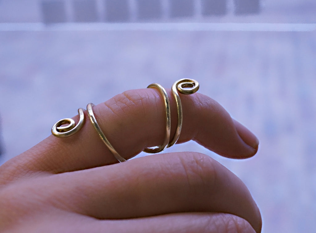 Finger sterling silver 925 splint, light adjustable hammered textured ring