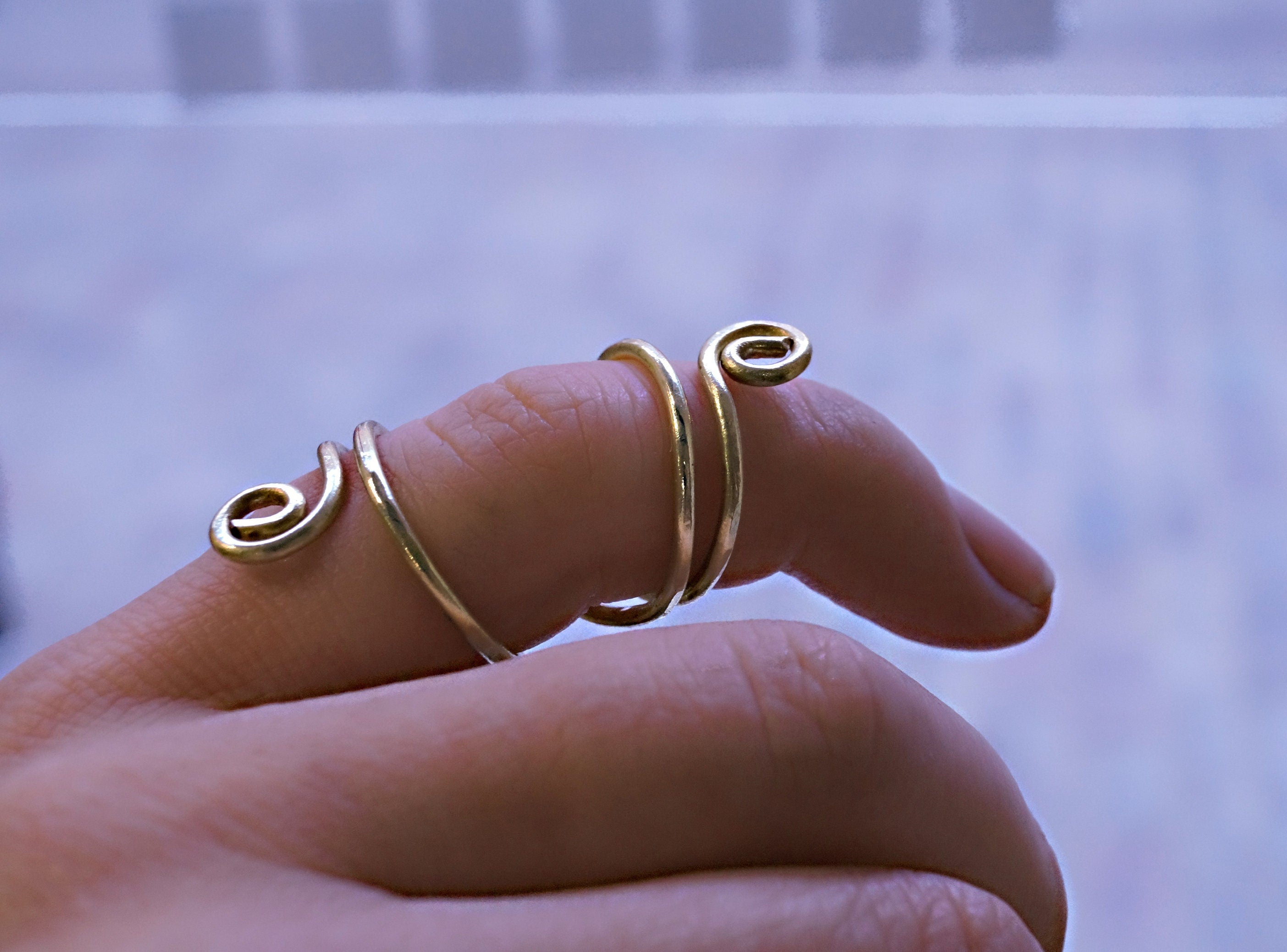 Finger sterling silver 925 splint, light adjustable hammered textured ring