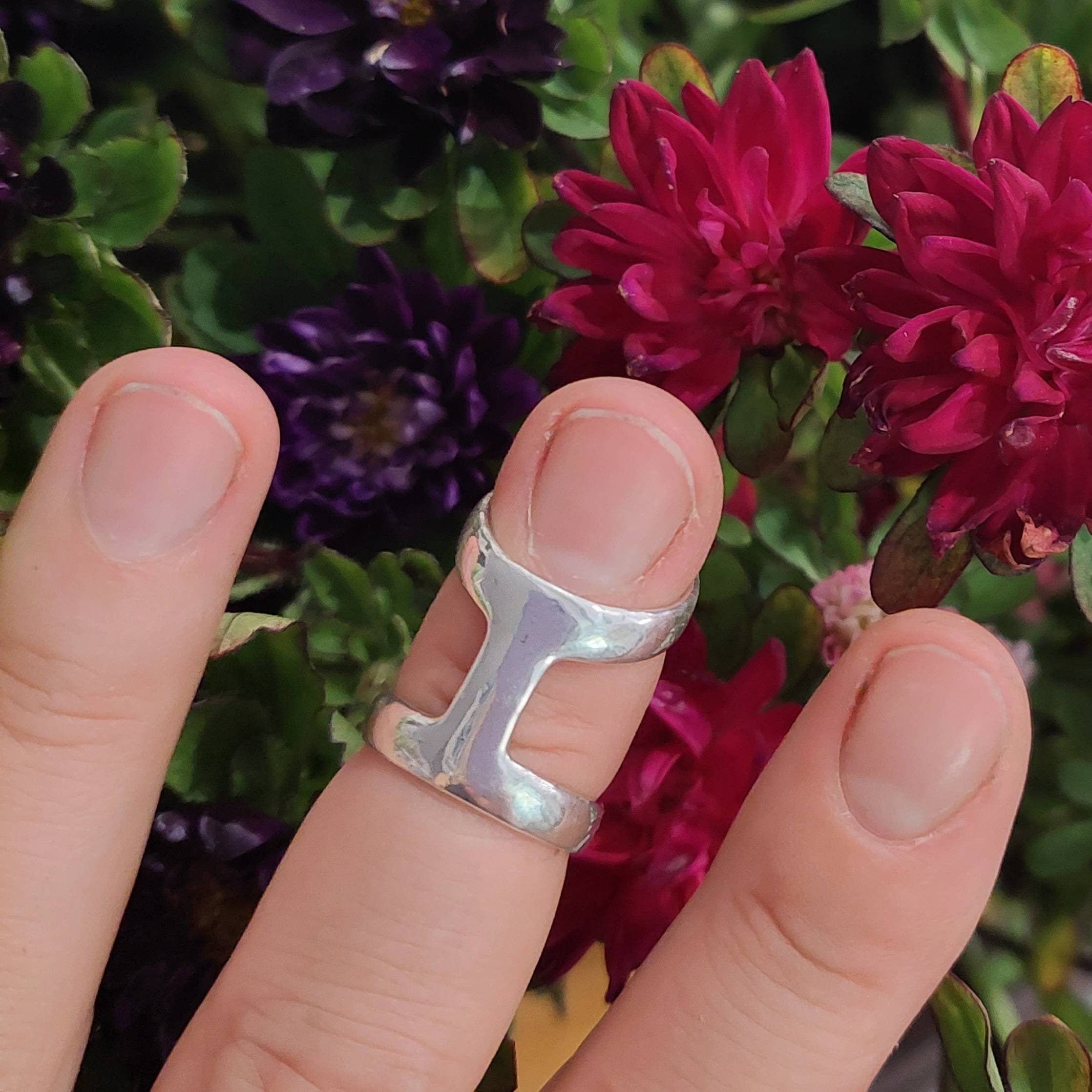 Close-up of bronze finger splint designed for finger stabilization.